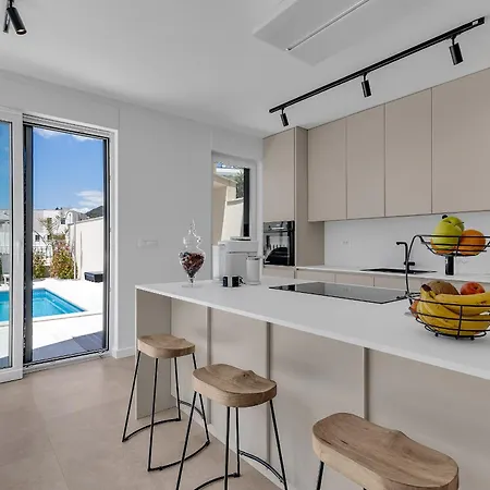 Azure Del Mar Villa Makarska