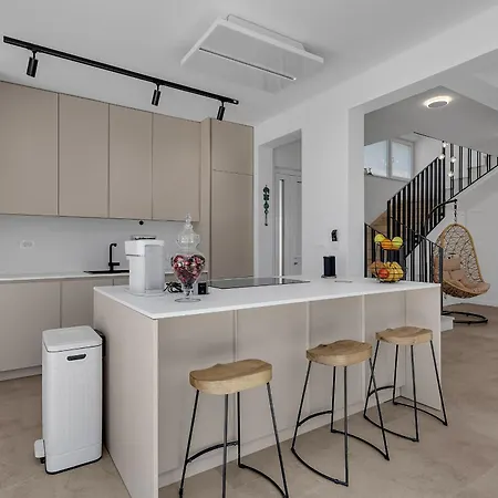 Azure Del Mar Villa Makarska