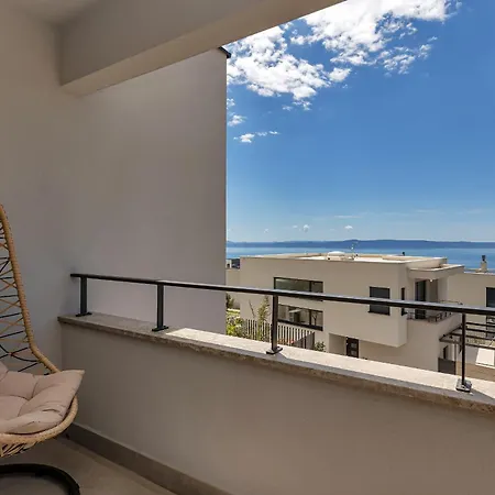 Azure Del Mar Villa
